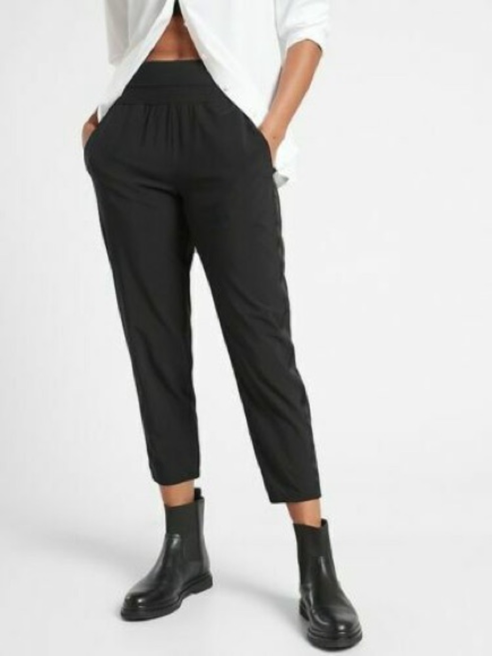 Athleta Nolita Slim Tapered Crop Pant 12 Tall long black Athleisure lightweight